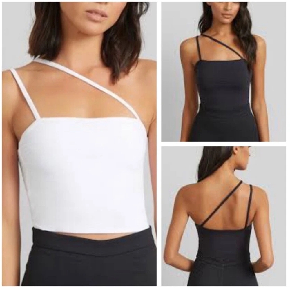 KOOKAÏ Cross Strap Asymmetrical Black Double Layer Fitted Crop Top